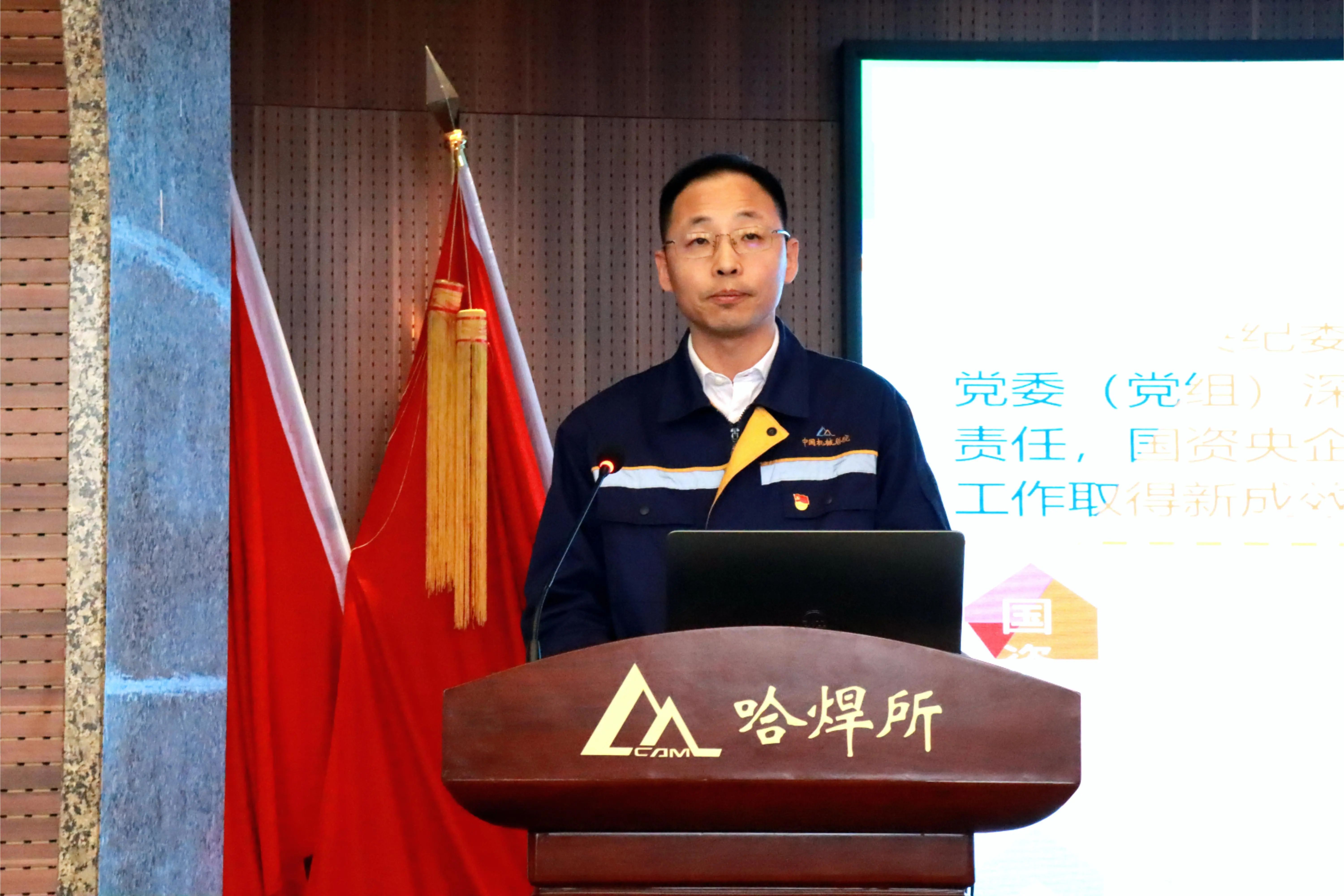 b6485772e72587812f7e63bfeaf8303d.jpg b6485772e72587812f7e63bfeaf8303d.jpg